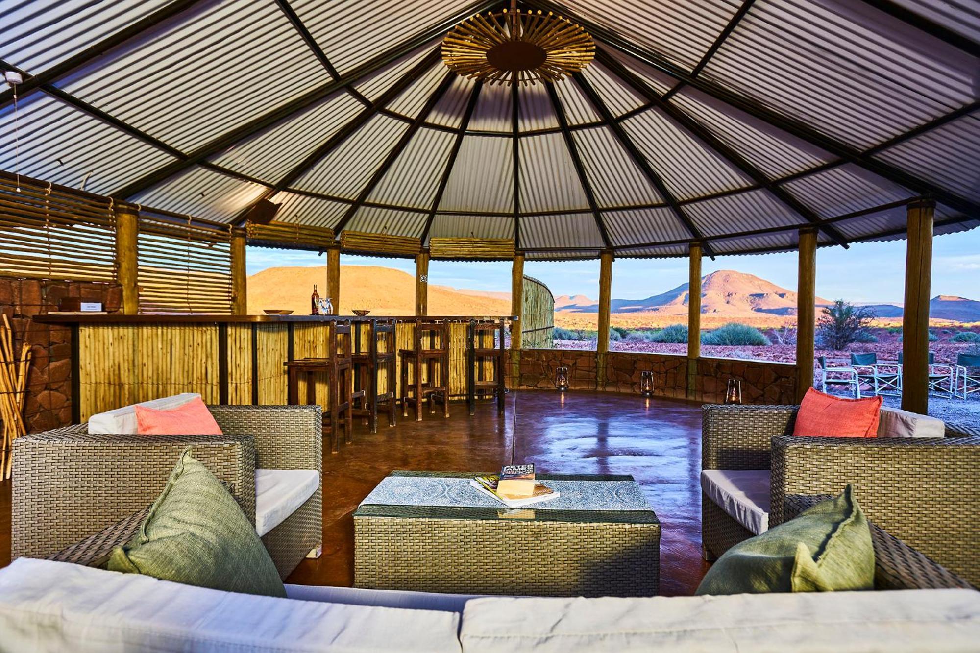 Etendeka Mountain Camp Damaraland Exterior photo